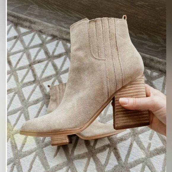 Marc Fisher Oshay Ankle Boots - Picture 1 of 13